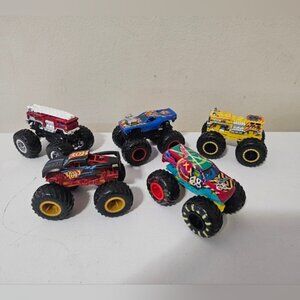 Hot Wheels Monster Trucks Set Of 5